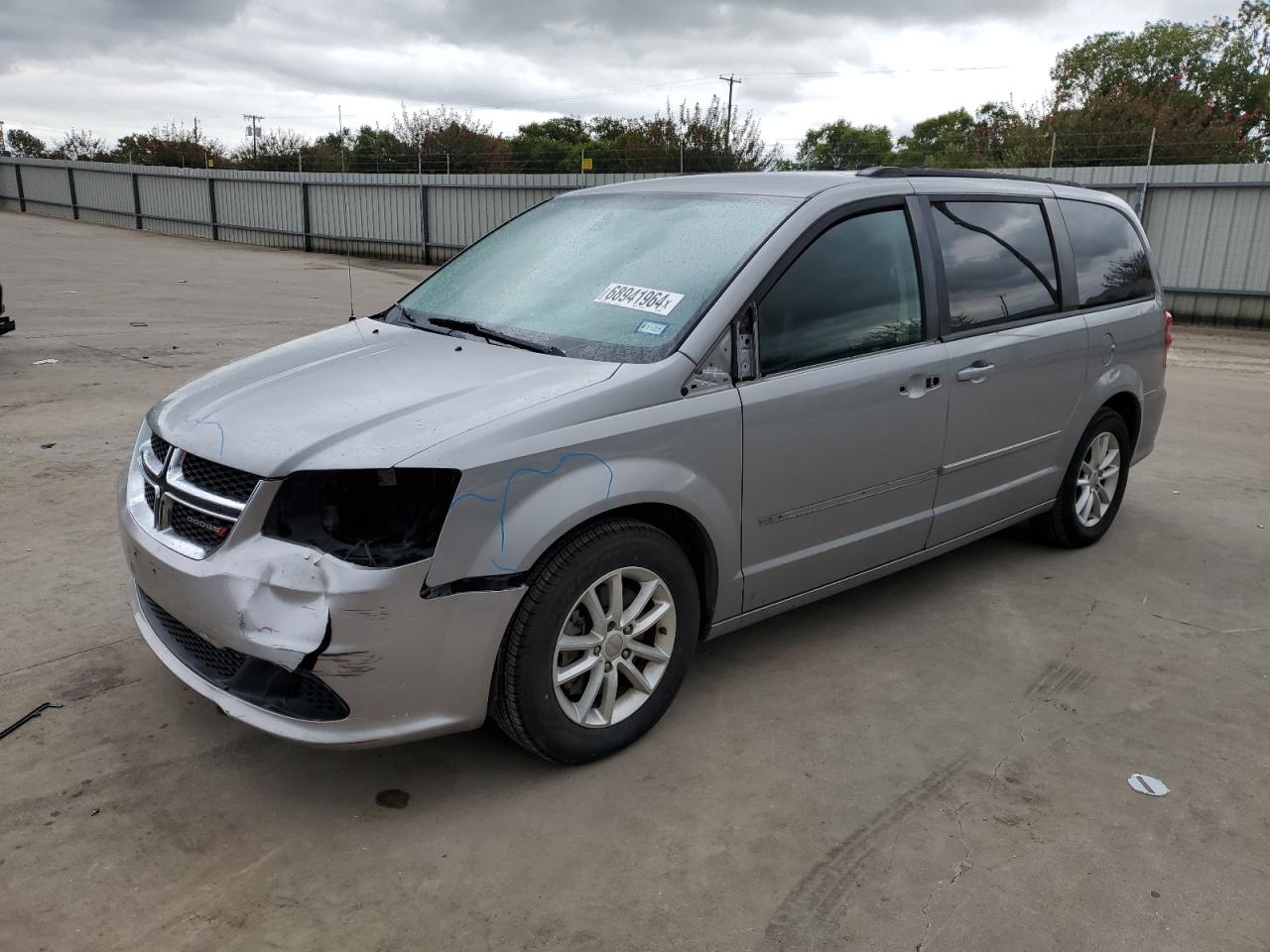 Lot #3024709720 2016 DODGE GRAND CARA