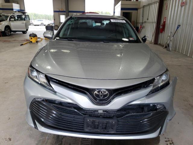 VIN 4T1B11HK2JU095927 2018 Toyota Camry, L no.5