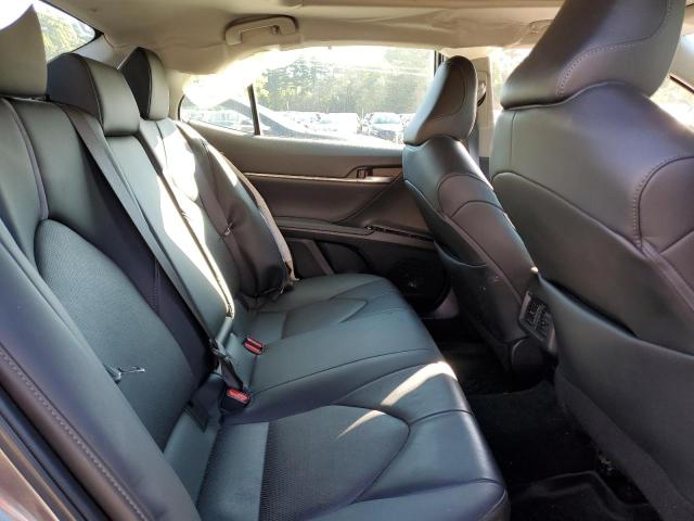 2022 TOYOTA CAMRY XLE - 4T1F11AK7NU005950