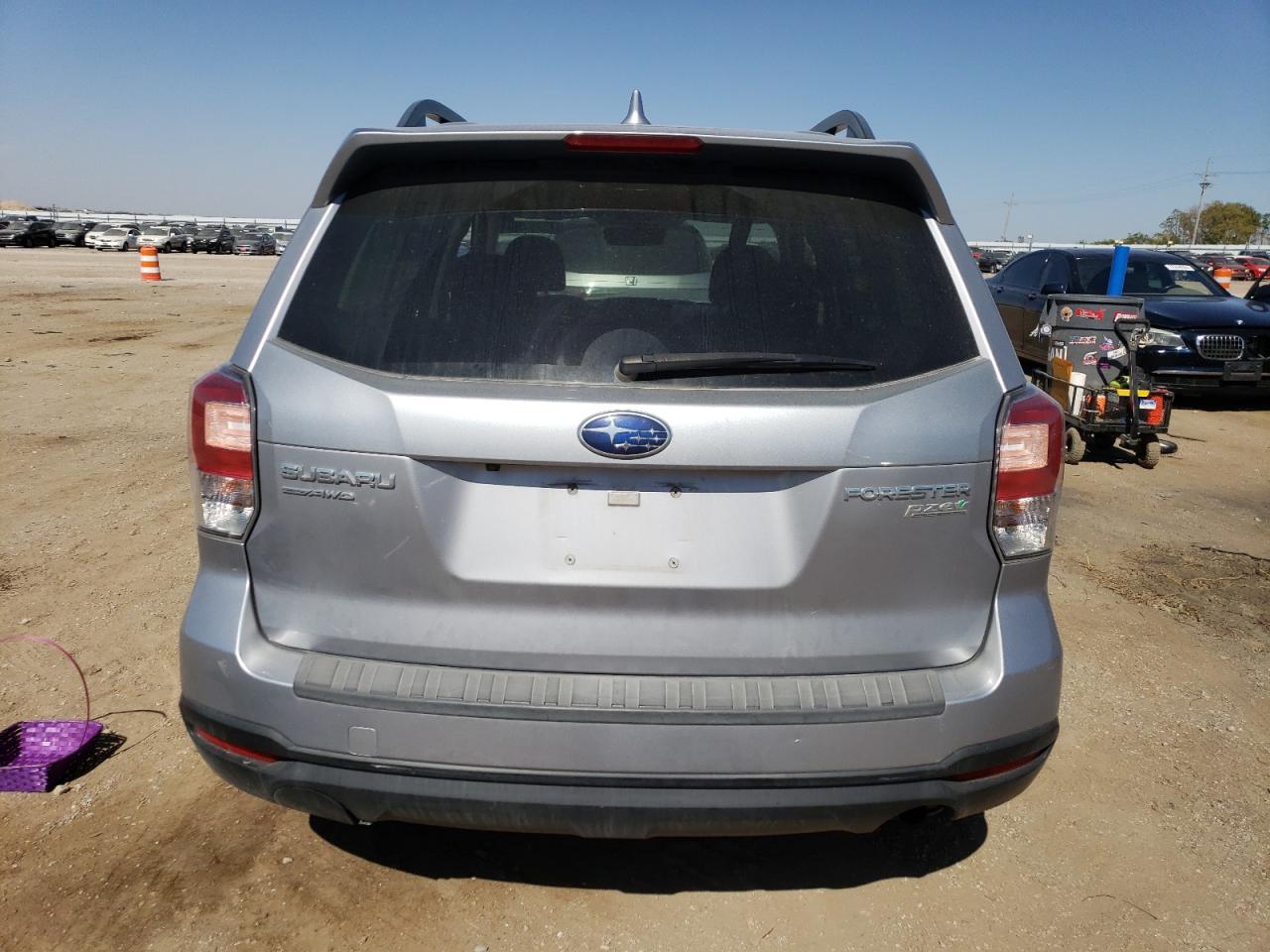 Lot #3021091242 2017 SUBARU FORESTER 2