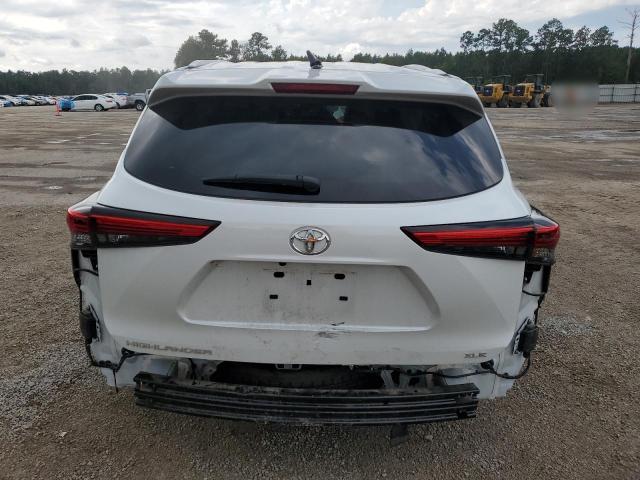 2022 TOYOTA HIGHLANDER - 5TDGZRAH2NS559843