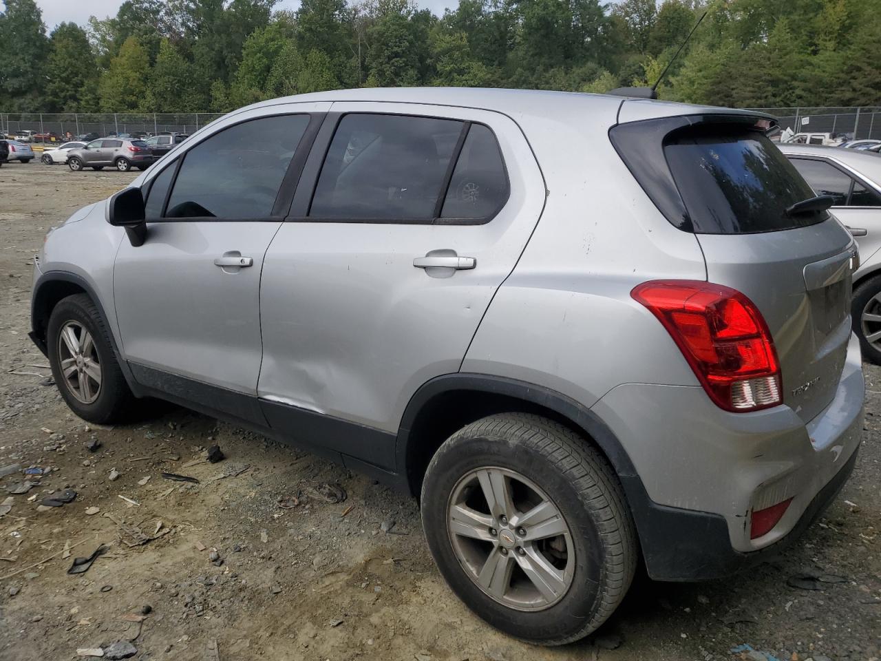 Lot #2895527449 2020 CHEVROLET TRAX LS