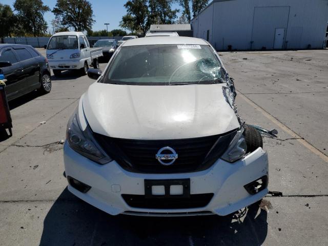 VIN 1N4AL3AP0JC233472 2018 Nissan Altima, 2.5 no.5