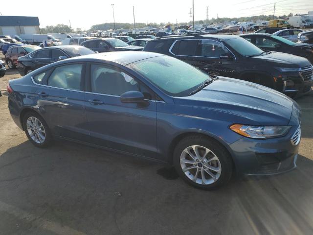 VIN 3FA6P0HD2KR215286 2019 Ford Fusion, SE no.4