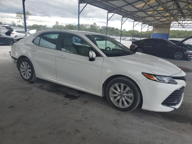 2018 TOYOTA CAMRY L - 4T1B11HK6JU638017