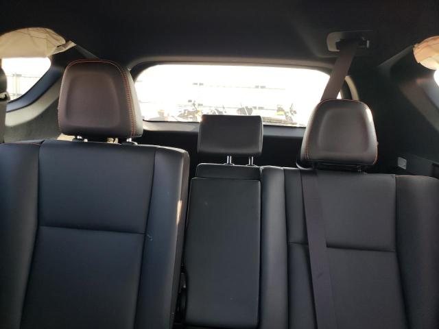 2016 TOYOTA RAV4 SE - JTMJFREVXGJ078950