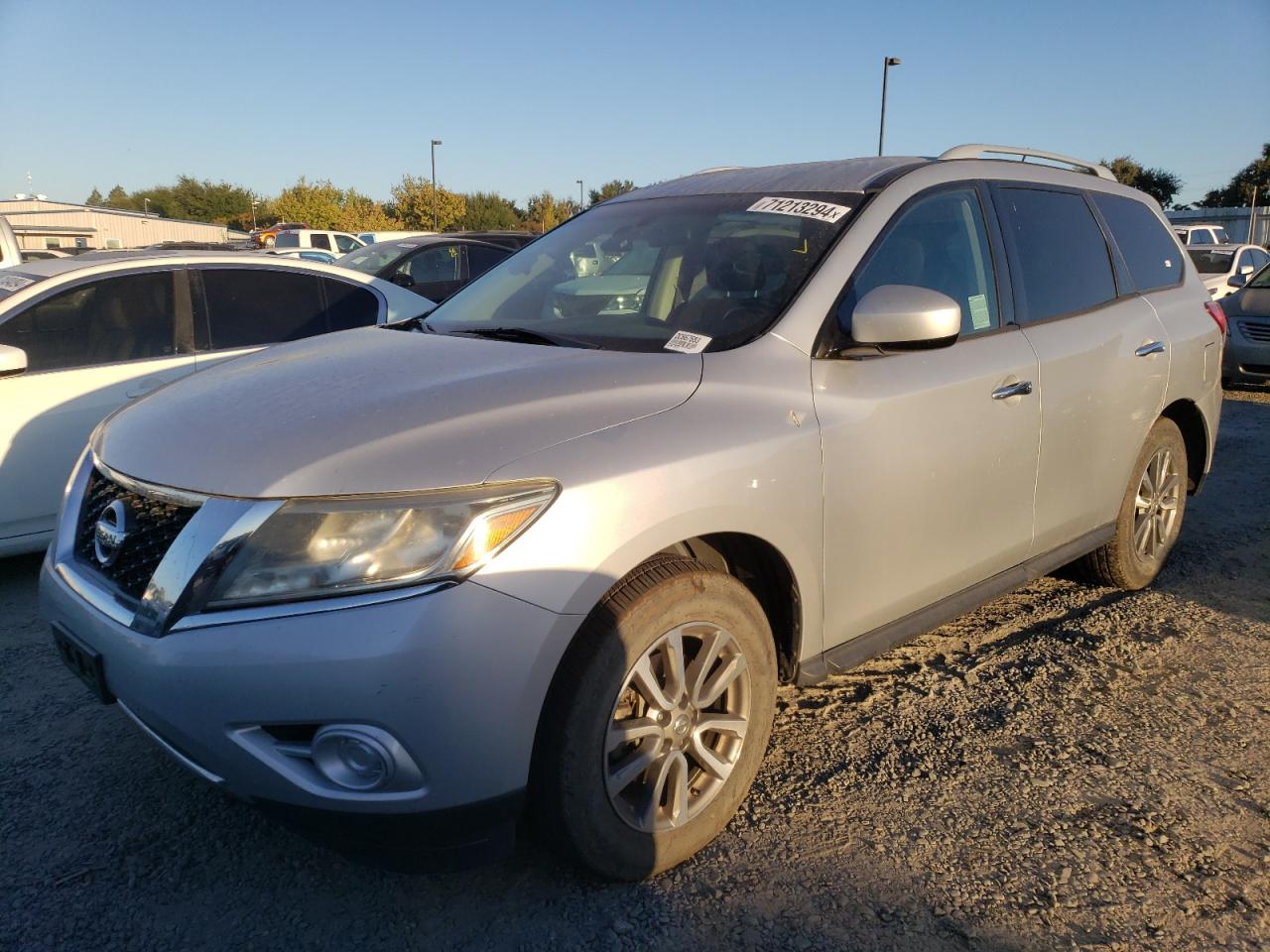 Nissan Pathfinder 2013 Wagon body style