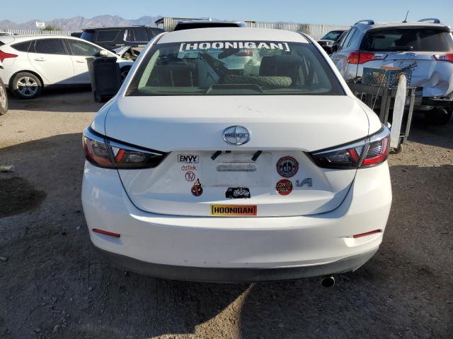 VIN 3MYDLBZV1GY136660 2016 TOYOTA SCION no.6