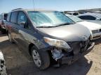 TOYOTA SIENNA LE photo