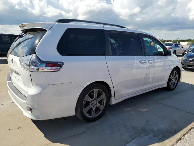 2018 TOYOTA SIENNA SE 5TDXZ3DC4JS924904