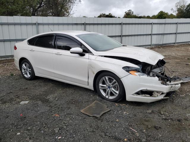 VIN 3FA6P0H78JR182996 2018 Ford Fusion, SE no.4