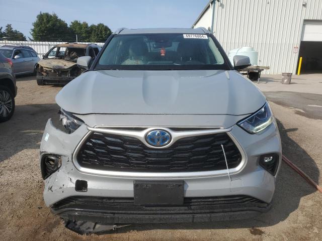 2022 TOYOTA HIGHLANDER - 5TDABRCH7NS549025