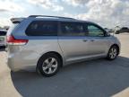 TOYOTA SIENNA LE photo