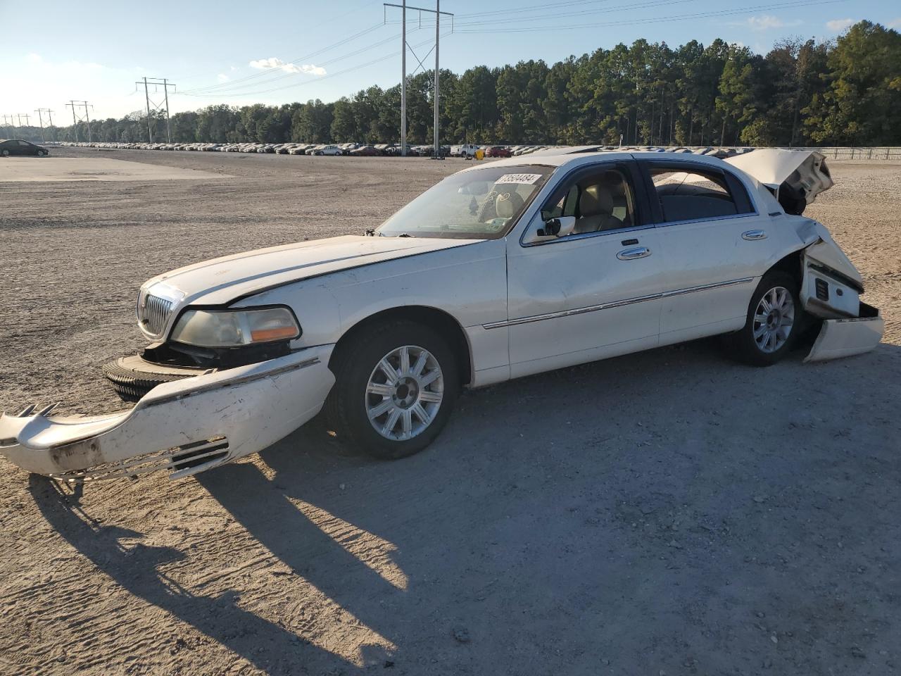 Lot #3037178485 2007 LINCOLN TOWN CAR S