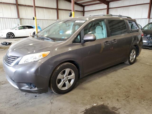 VIN 5TDKK3DC2ES452397 2014 Toyota Sienna, LE no.1