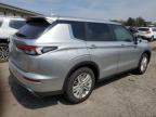 MITSUBISHI OUTLANDER photo