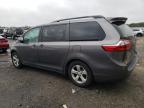 TOYOTA SIENNA LE photo