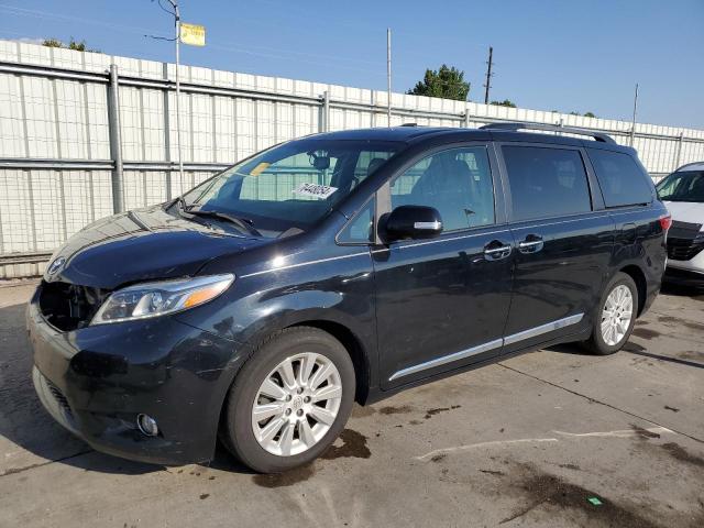 TOYOTA SIENNA XLE