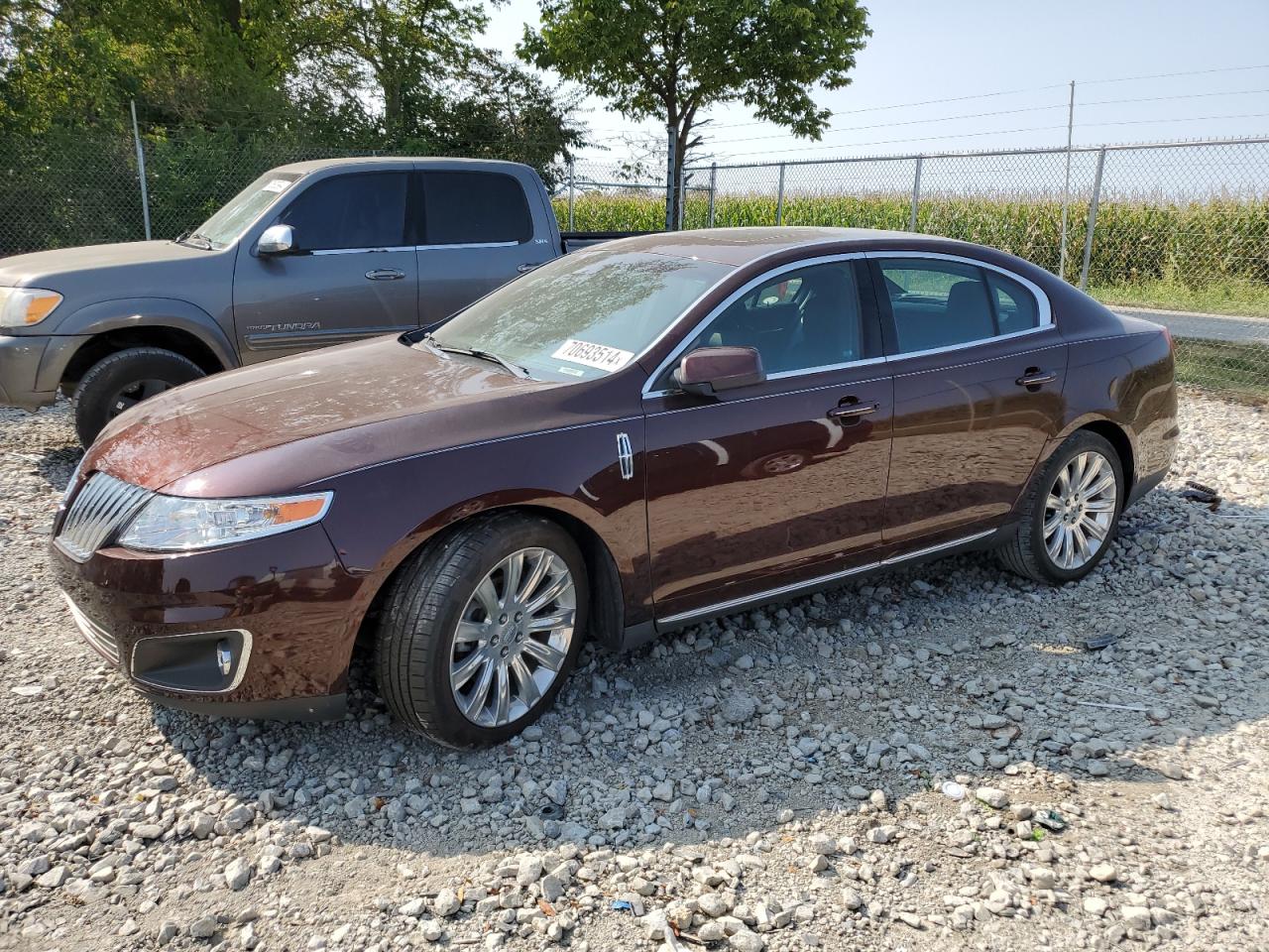 Lincoln MKS 2012 AWD