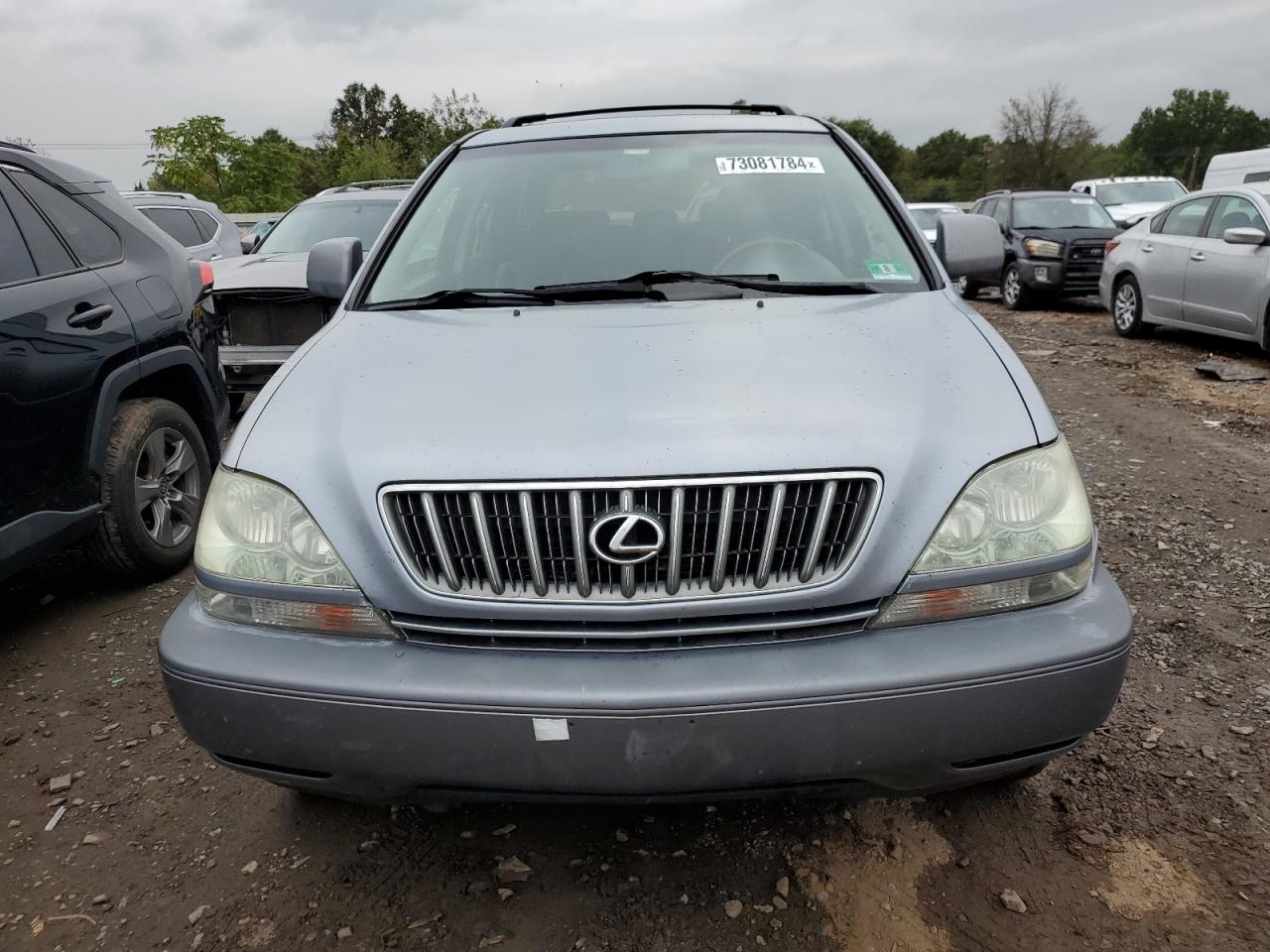 Lot #2976784810 2002 LEXUS RX 300