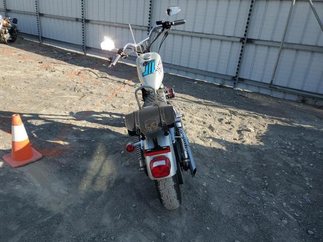 2005 HARLEY-DAVIDSON XL883 1HD4CAM195K463296