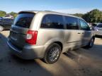 CHRYSLER TOWN & COU photo