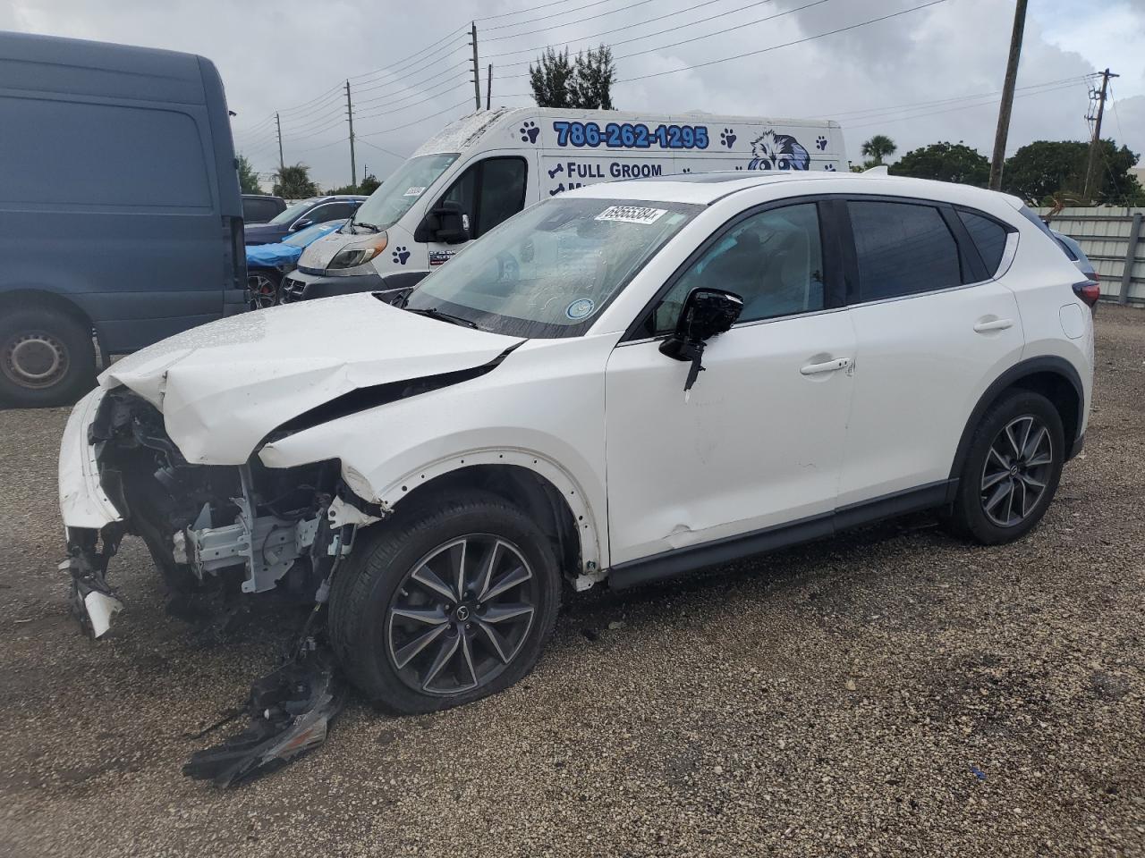  Salvage Mazda Cx