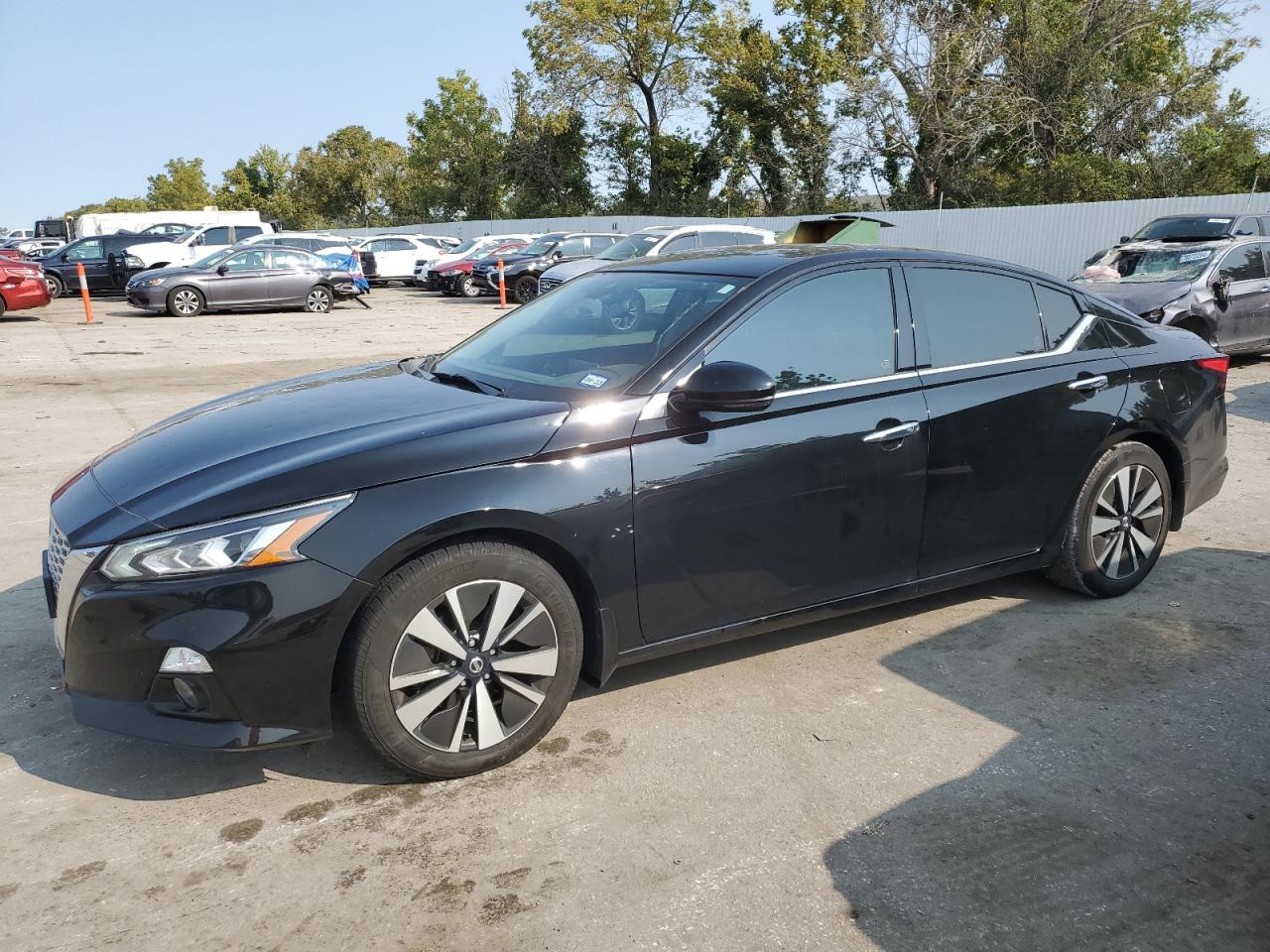 Lot #2986898765 2020 NISSAN ALTIMA SV