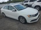 VOLKSWAGEN JETTA photo