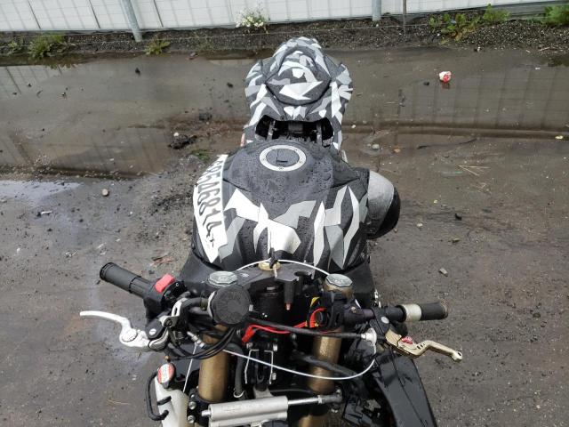 2009 SUZUKI GSX-R1000 - JS1GT78A092100297