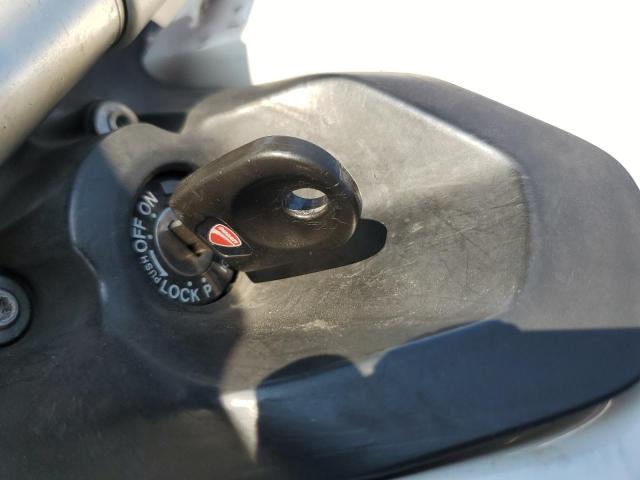 2012 DUCATI SUPERBIKE ZDM1XBMV1CB021311