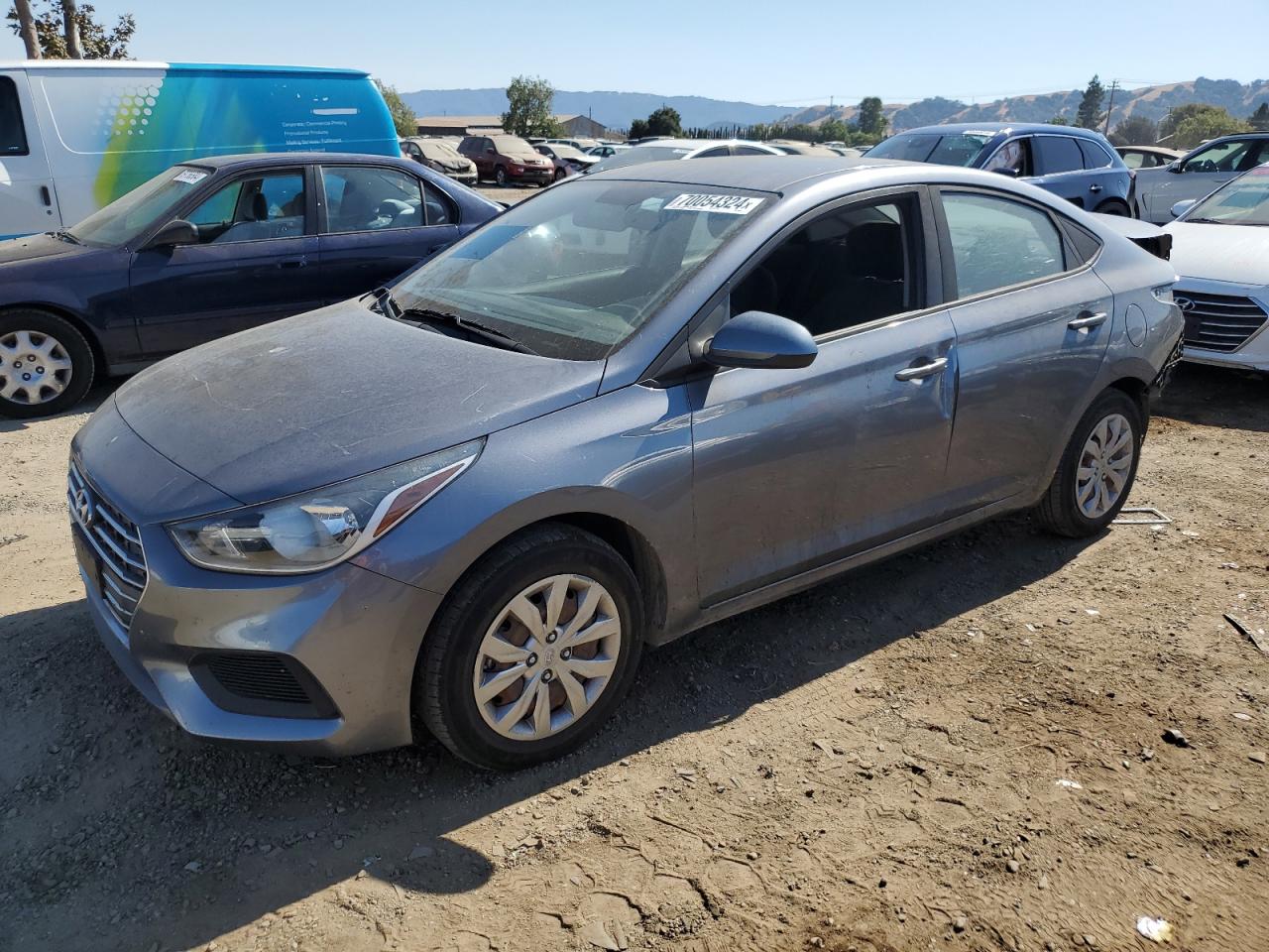 Hyundai Accent 2019 SE and SEL