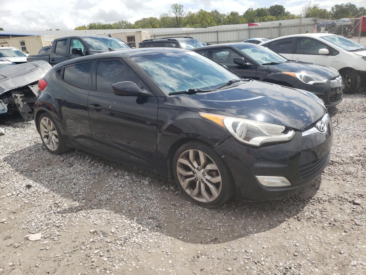 Lot #3024923393 2013 HYUNDAI VELOSTER