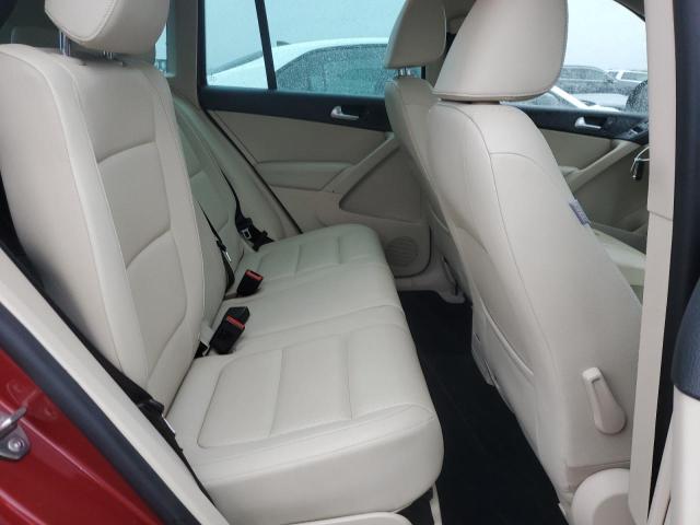 2016 VOLKSWAGEN TIGUAN S - WVGAV7AX5GW023092