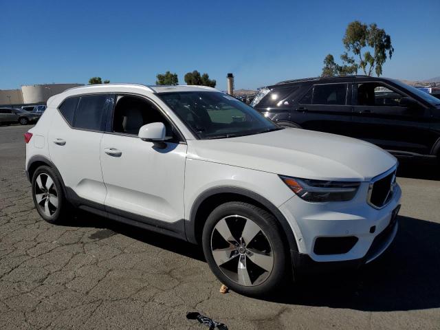 VIN YV4162UK2K2134393 2019 Volvo XC40, T5 Momentum no.4