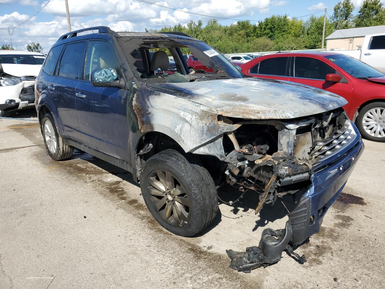 Lot #2907359022 2013 SUBARU FORESTER 2