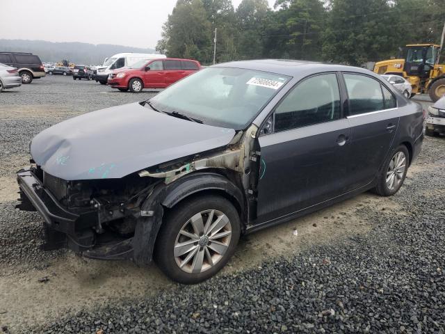 2016 VOLKSWAGEN JETTA SE - 3VWD67AJ1GM256779