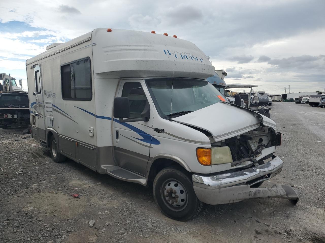 Ford E-350 2003 Econoline