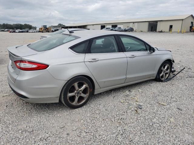 VIN 3FA6P0H72FR299304 2015 Ford Fusion, SE no.3