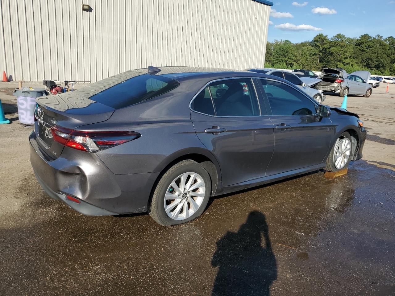 Lot #2897607159 2022 TOYOTA CAMRY LE