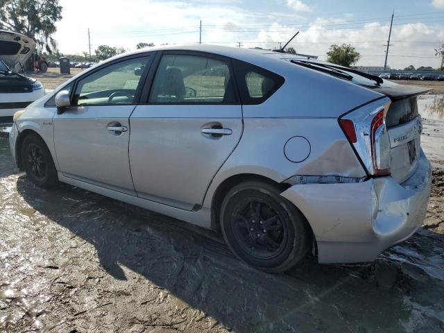 VIN JTDKN3DU5E0365810 2014 Toyota Prius no.2