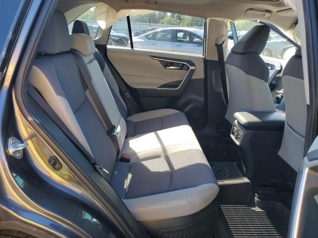 2020 TOYOTA RAV4 XLE - JTMRWRFV2LJ038891