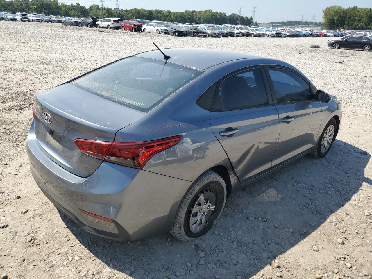 Lot #2974706101 2019 HYUNDAI ACCENT SE