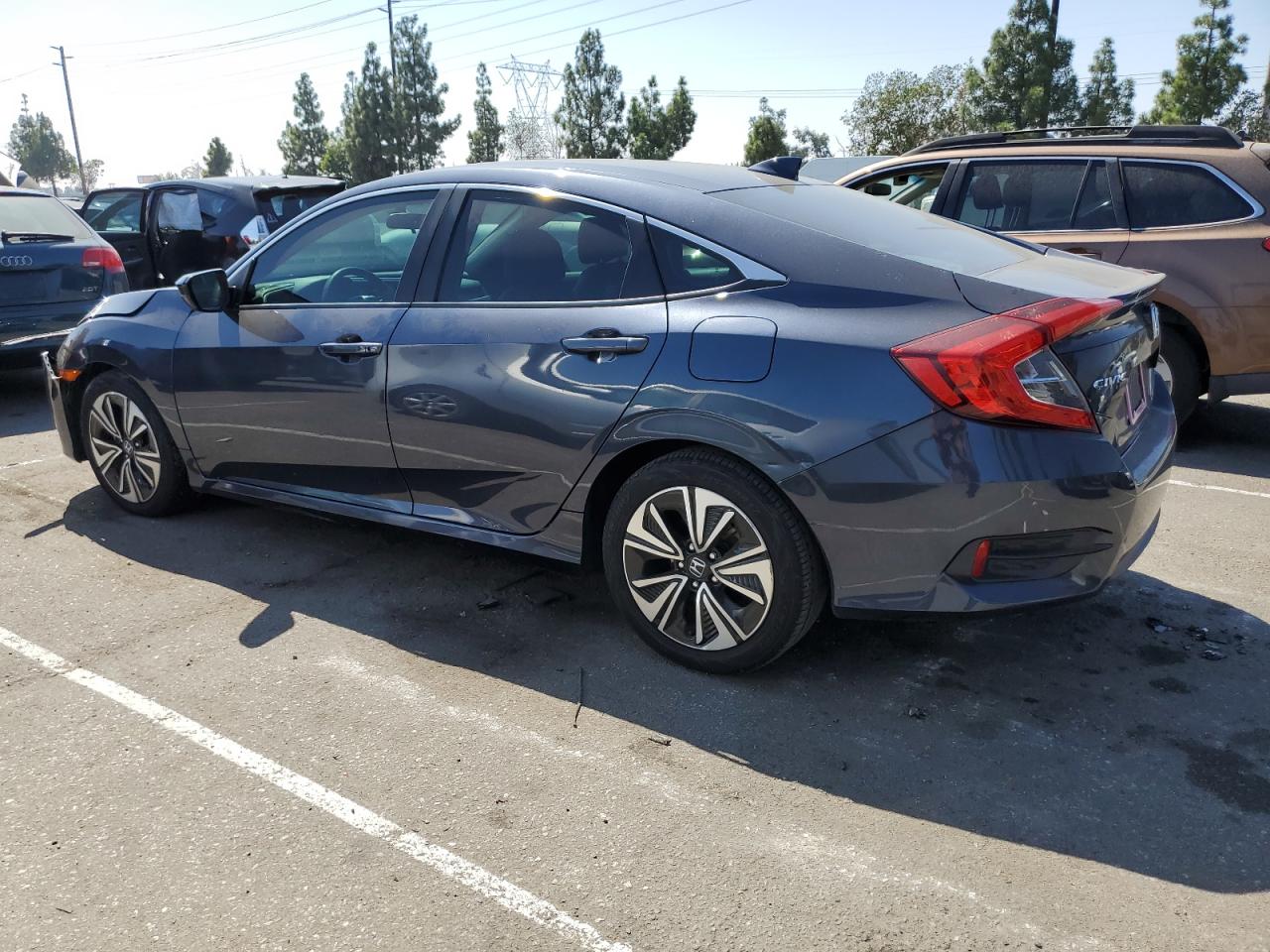 Lot #2872463573 2016 HONDA CIVIC EX