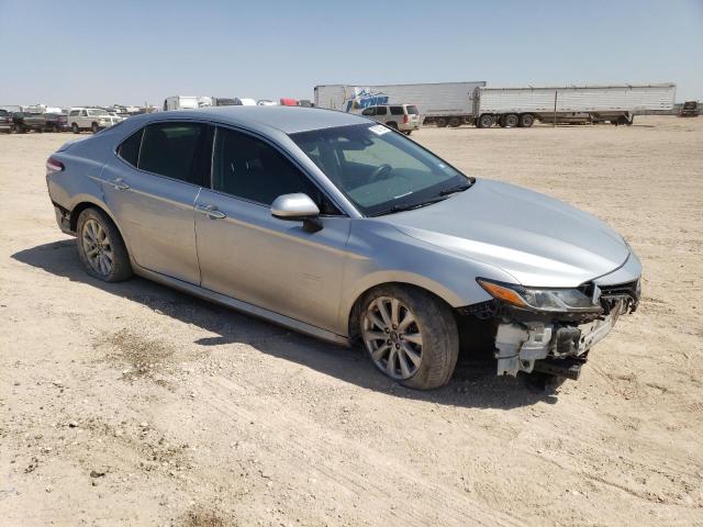 VIN 4T1B11HK0JU123532 2018 Toyota Camry, L no.4