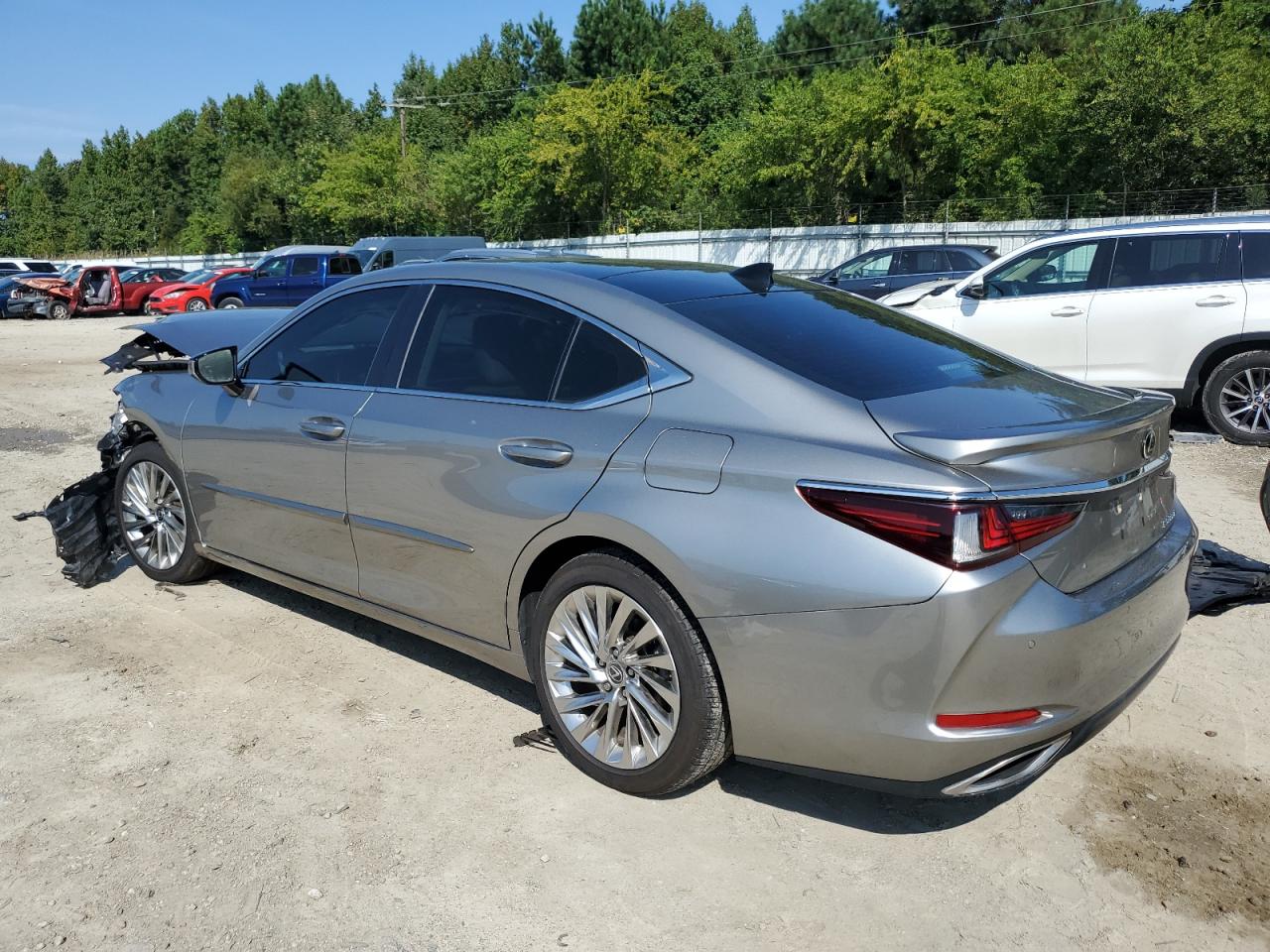 Lot #2976644569 2020 LEXUS ES 350 LUX