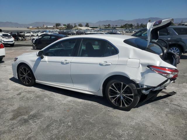 VIN 4T1B11HK7JU563991 2018 Toyota Camry, L no.2