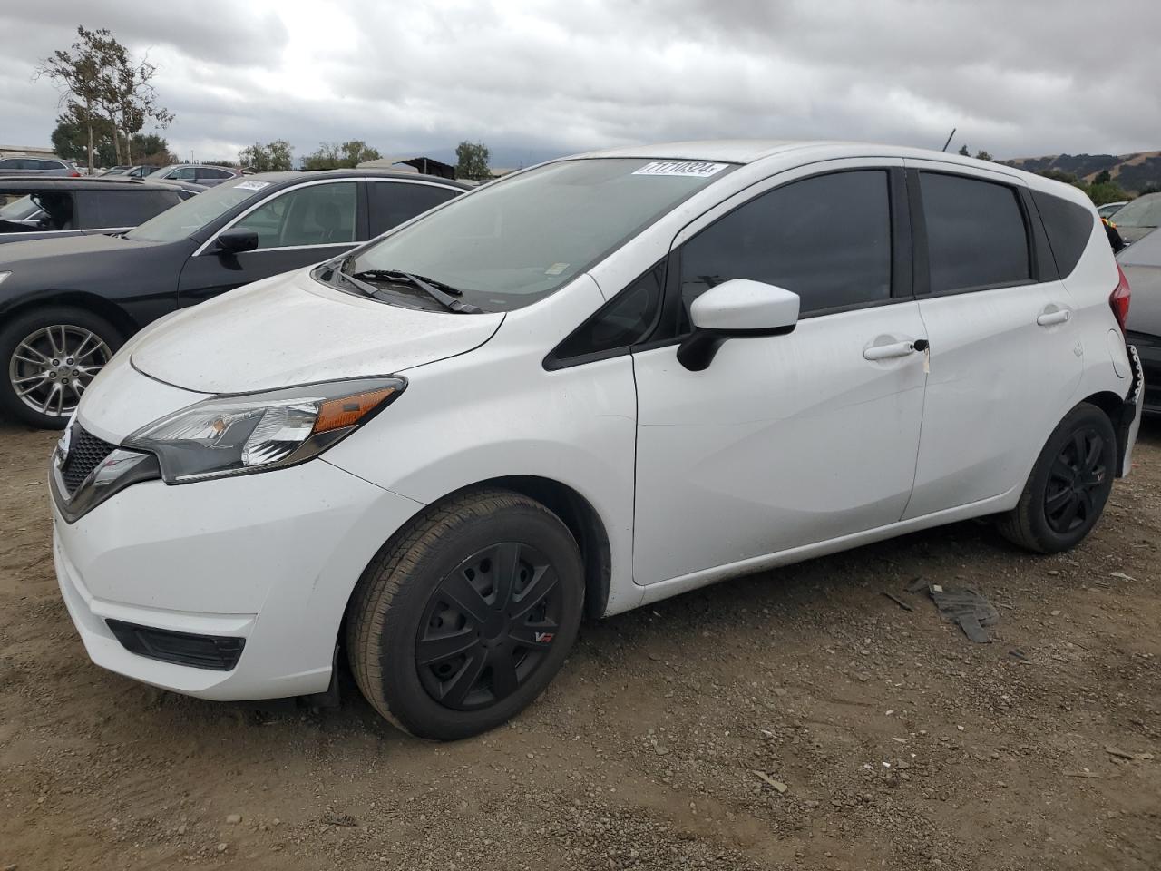 Nissan Versa Note 2017 