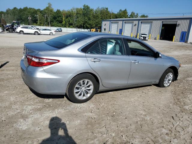 VIN 4T1BF1FK3HU622095 2017 Toyota Camry, LE no.3