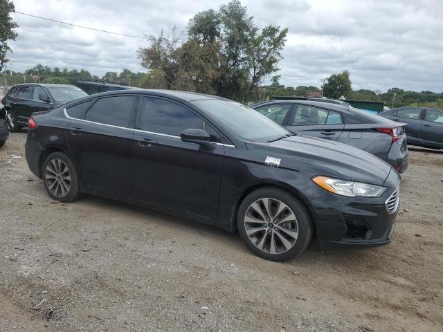 VIN 3FA6P0T92KR233404 2019 Ford Fusion, SE no.4